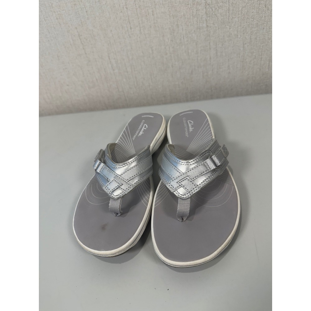 Clarks Breeze Sea Silver Synthetic Women's Flip Flop Summer sandals Size 8 M